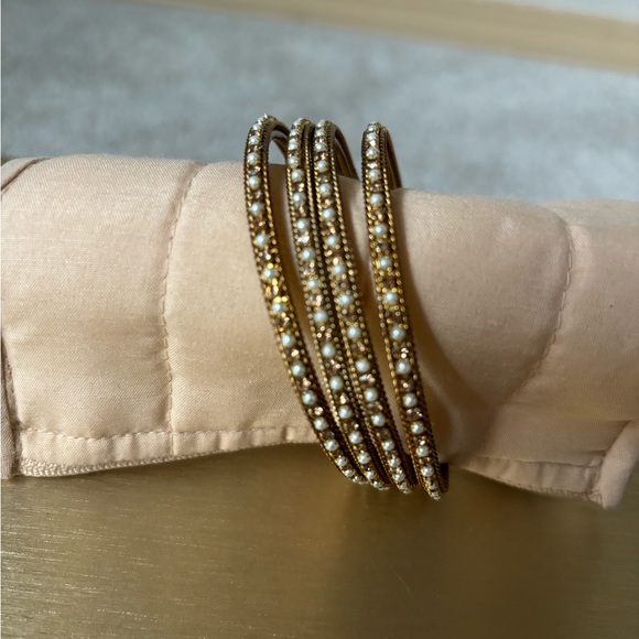 Jewelry - Indian bangles with pearls